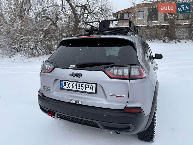 Внедорожник / Кроссовер Jeep Cherokee 2019 в Харькове фото 8 Внедорожник / Кроссовер Jeep Cherokee 2019 в Харькове