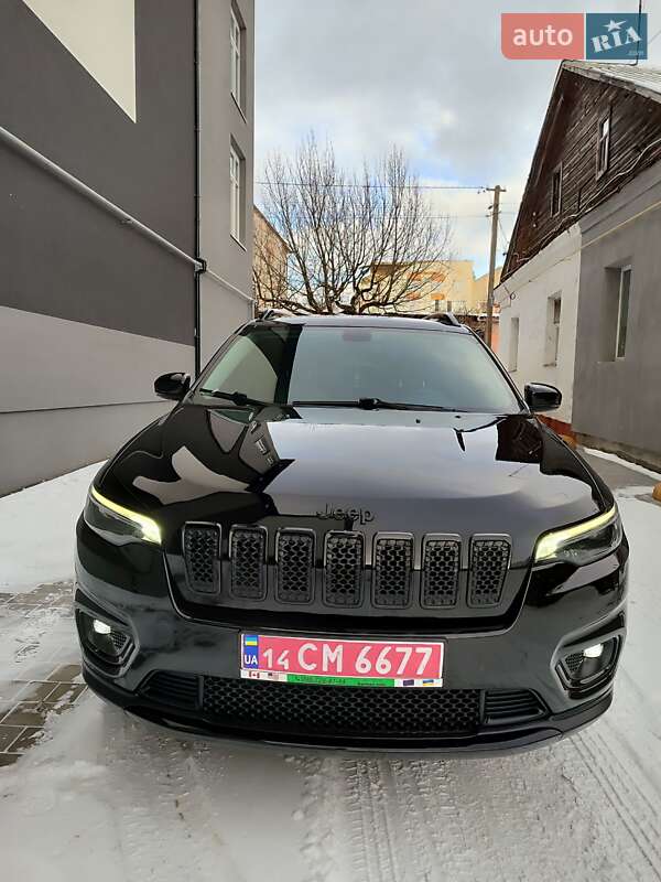Позашляховик / Кросовер Jeep Cherokee 2020 в Дубні