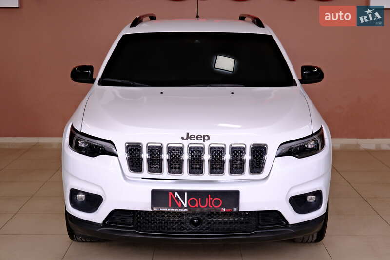Внедорожник / Кроссовер Jeep Cherokee 2022 в Одессе