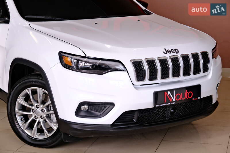 Внедорожник / Кроссовер Jeep Cherokee 2022 в Одессе