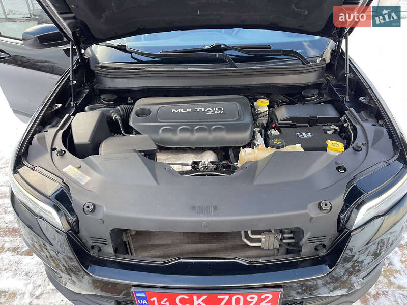 Позашляховик / Кросовер Jeep Cherokee 2019 в Львові