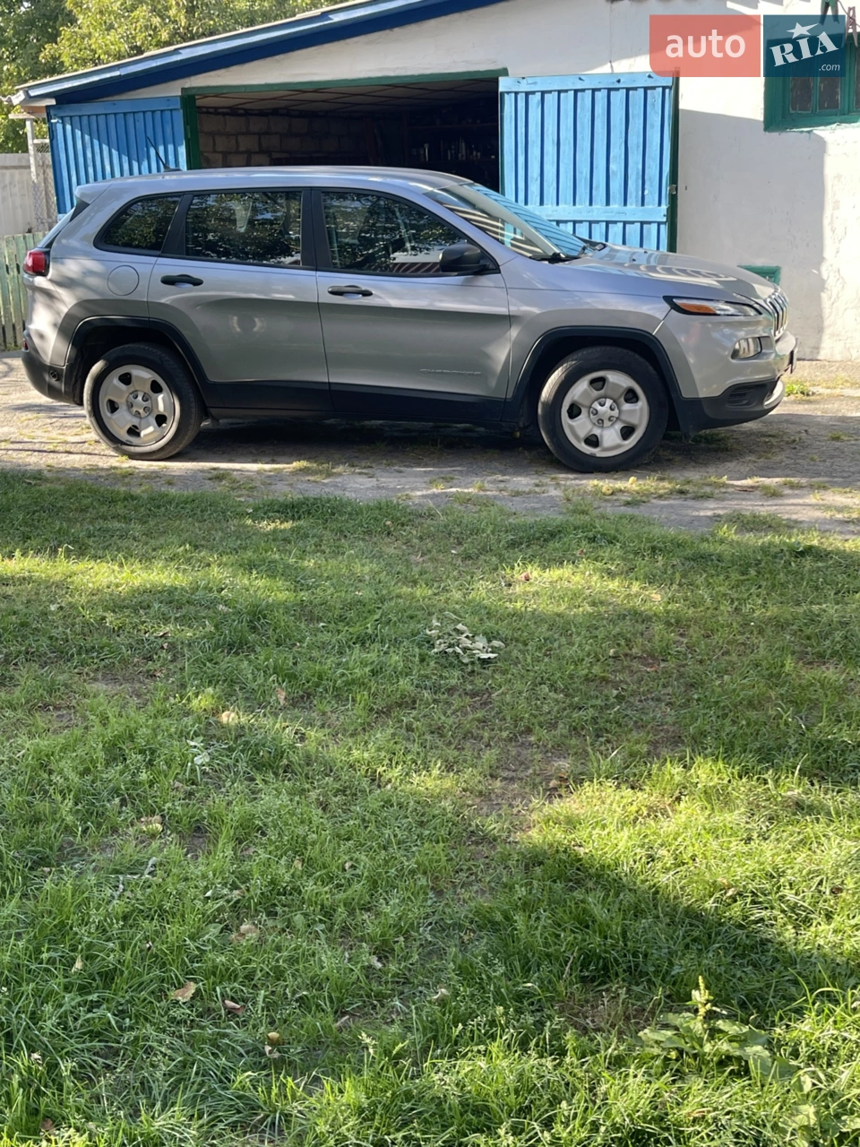 2016 Jeep Cherokee - мініатюра 9
