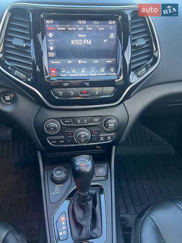 Позашляховик / Кросовер Jeep Cherokee 2020 в Полтаві