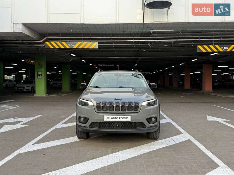 Позашляховик / Кросовер Jeep Cherokee 2022 в Києві