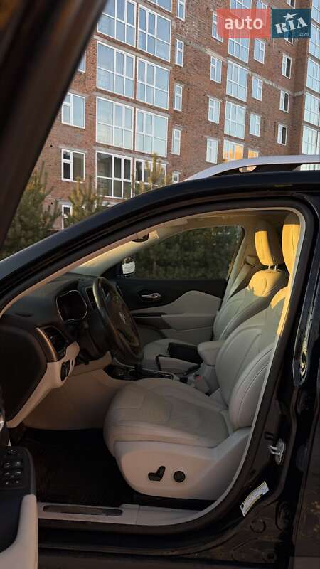 Внедорожник / Кроссовер Jeep Cherokee 2019 в Хмельницком фото 6 Внедорожник / Кроссовер Jeep Cherokee 2019 в Хмельницком