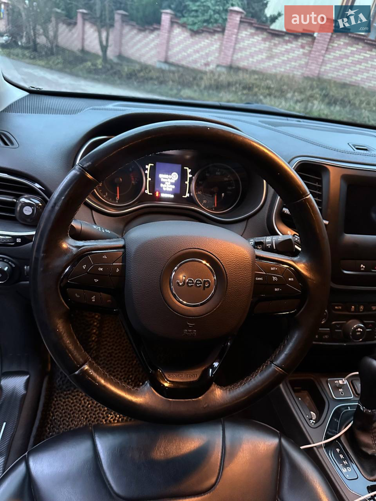 2019 Jeep Cherokee - мініатюра 11
