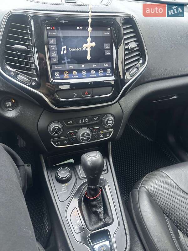 Внедорожник / Кроссовер Jeep Cherokee 2019 в Бучаче фото 12 Внедорожник / Кроссовер Jeep Cherokee 2019 в Бучаче