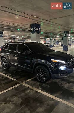 Позашляховик / Кросовер Jeep Cherokee 2015 в Києві