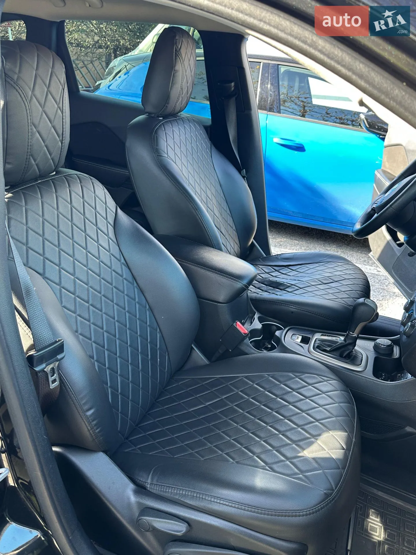 2013 Jeep Cherokee - мініатюра 15