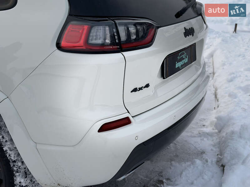 Внедорожник / Кроссовер Jeep Cherokee 2018 в Харькове