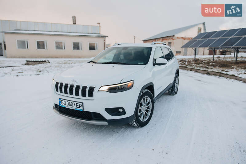 Внедорожник / Кроссовер Jeep Cherokee 2018 в Бучаче