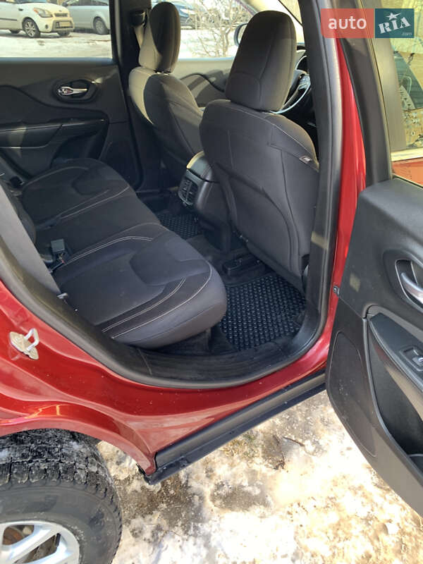 Внедорожник / Кроссовер Jeep Cherokee 2014 в Киеве фото 10 Внедорожник / Кроссовер Jeep Cherokee 2014 в Киеве