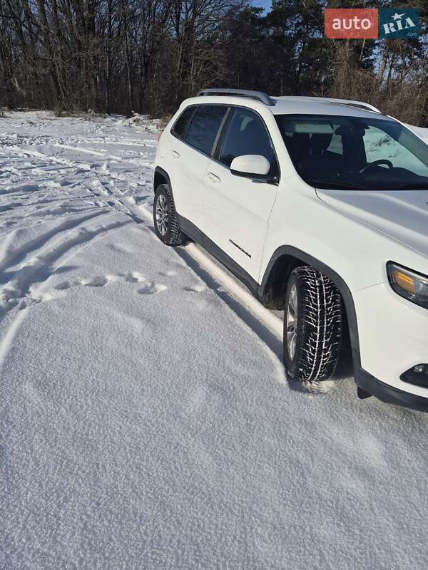 Внедорожник / Кроссовер Jeep Cherokee 2019 в Богуславе