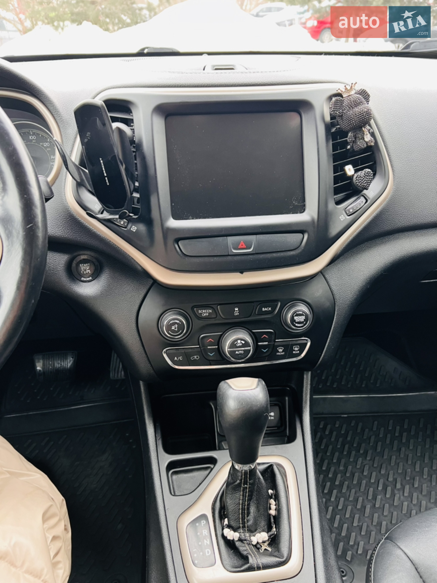 2016 Jeep Cherokee - мініатюра 24