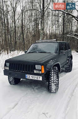 Внедорожник / Кроссовер Jeep Cherokee 1991 в Бобровице