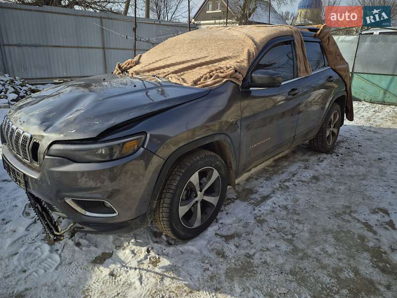 Внедорожник / Кроссовер Jeep Cherokee 2018 в Белгороде-Днестровском