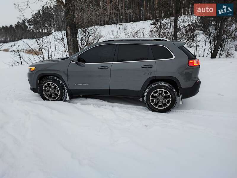 Внедорожник / Кроссовер Jeep Cherokee 2021 в Харькове
