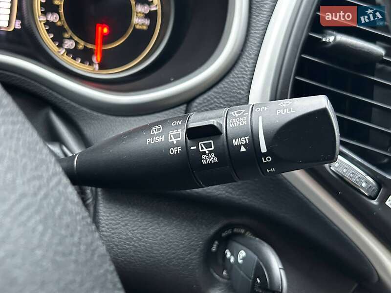 Внедорожник / Кроссовер Jeep Cherokee 2020 в Киеве