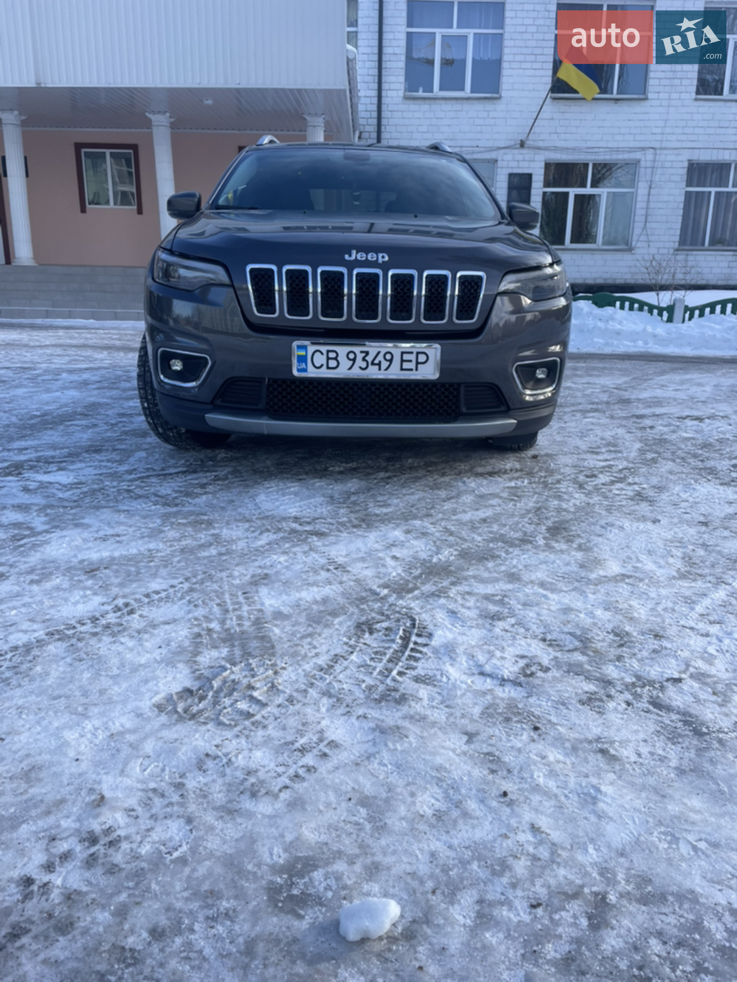 2019 Jeep Cherokee - мініатюра 2