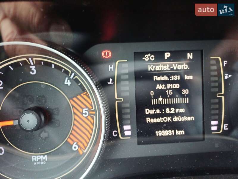 Внедорожник / Кроссовер Jeep Cherokee 2014 в Теребовле