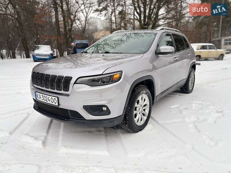 Внедорожник / Кроссовер Jeep Cherokee 2018 в Виннице