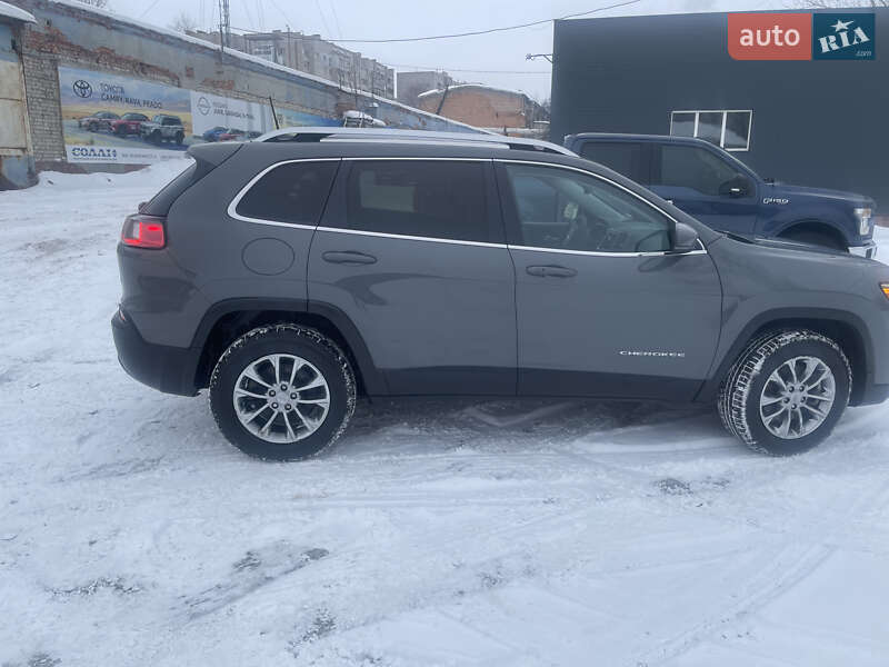 Внедорожник / Кроссовер Jeep Cherokee 2021 в Чернигове