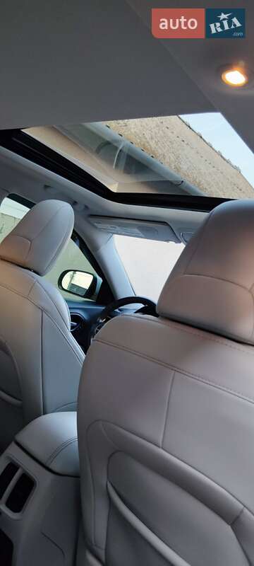 Внедорожник / Кроссовер Jeep Cherokee 2019 в Измаиле