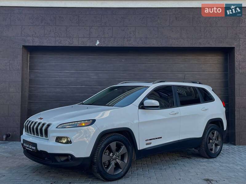 Jeep Cherokee 2016