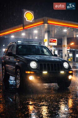 Внедорожник / Кроссовер Jeep Cherokee 2001 в Хороле