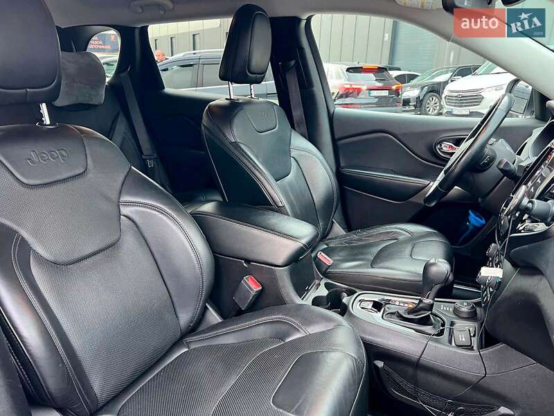 Внедорожник / Кроссовер Jeep Cherokee 2020 в Львове фото 43 Внедорожник / Кроссовер Jeep Cherokee 2020 в Львове