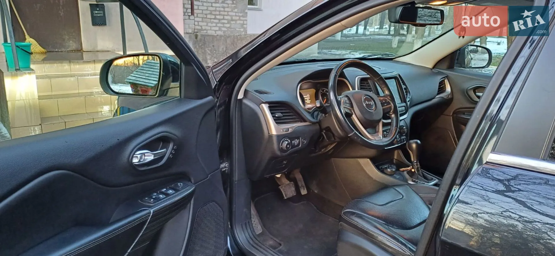 2014 Jeep Cherokee - мініатюра 10