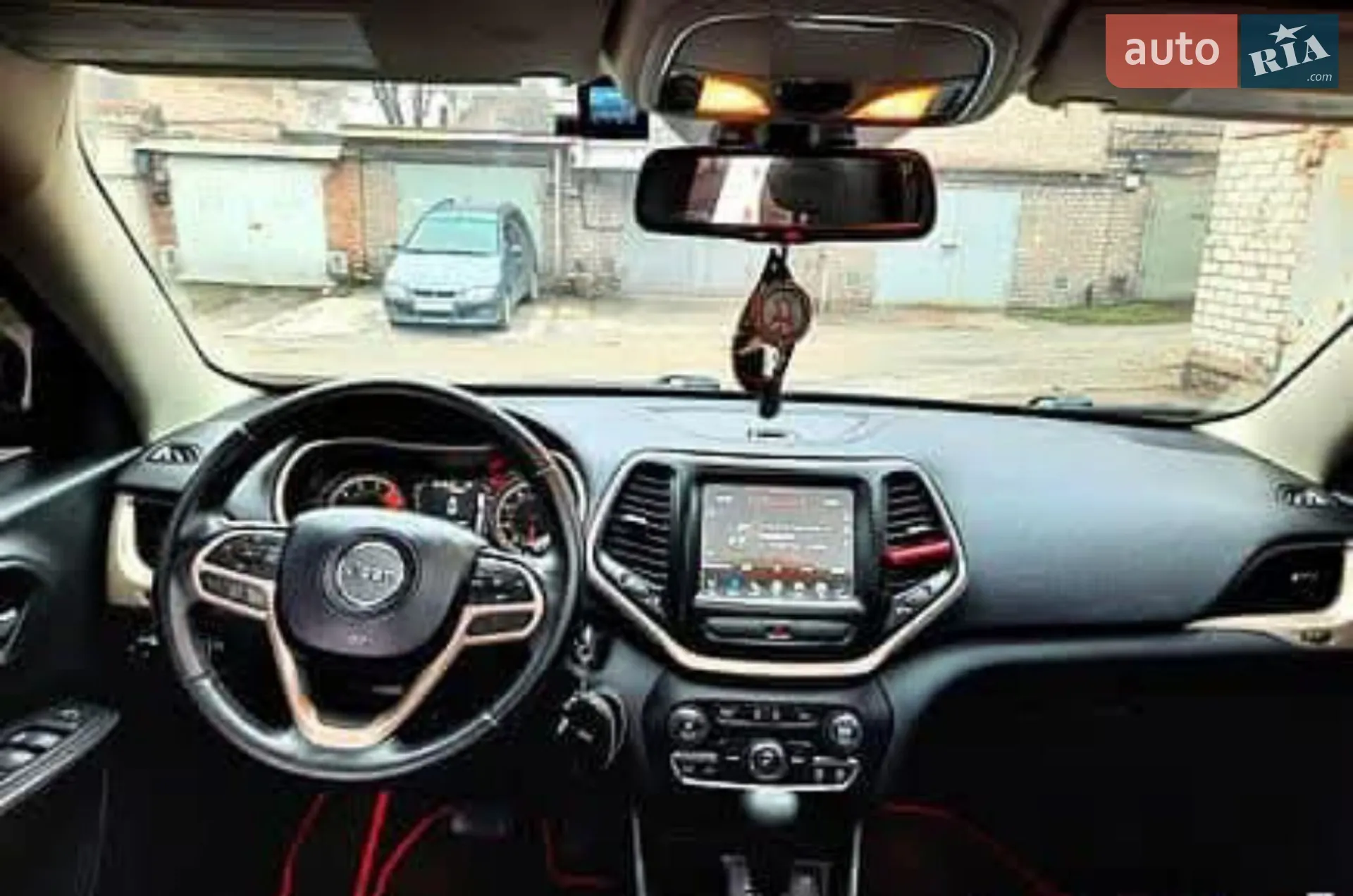 2016 Jeep Cherokee - мініатюра 7