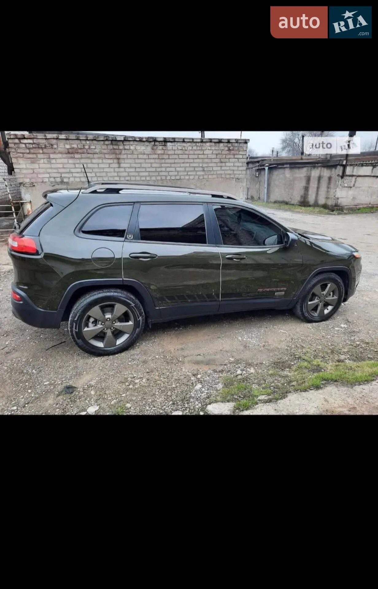 2016 Jeep Cherokee - мініатюра 3