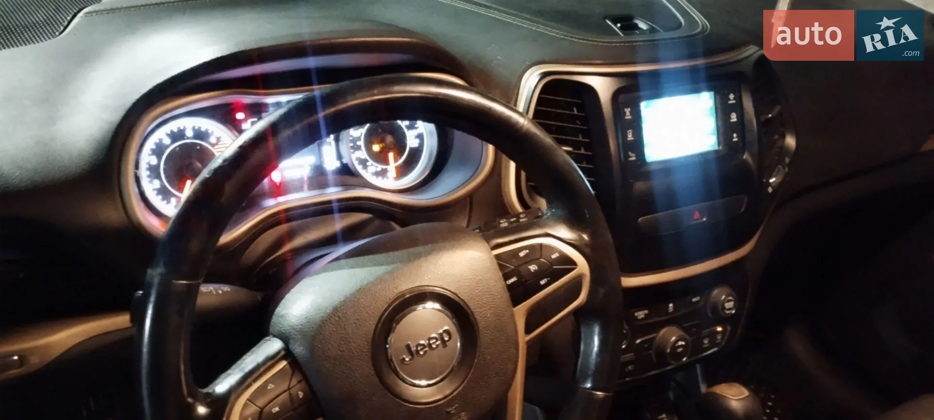 2017 Jeep Cherokee - мініатюра 13