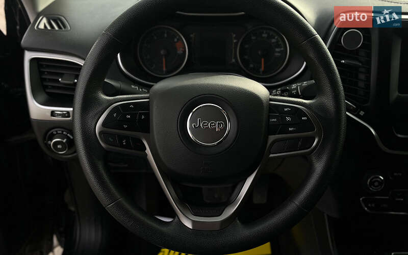 Позашляховик / Кросовер Jeep Cherokee 2018 в Мукачевому