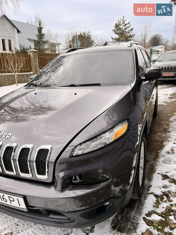 Внедорожник / Кроссовер Jeep Cherokee 2017 в Мостиске фото 7 Внедорожник / Кроссовер Jeep Cherokee 2017 в Мостиске