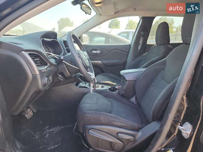 Внедорожник / Кроссовер Jeep Cherokee 2019 в Чернигове фото 7 Внедорожник / Кроссовер Jeep Cherokee 2019 в Чернигове