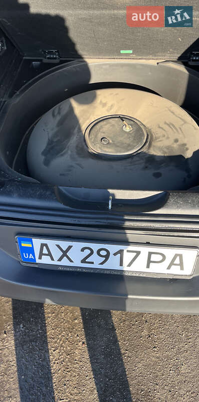 Внедорожник / Кроссовер Jeep Cherokee 2015 в Харькове