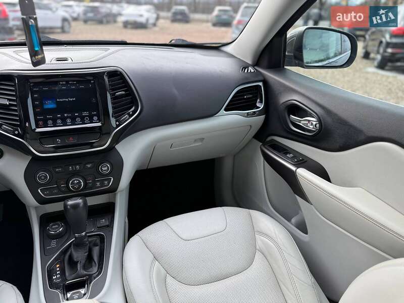 Внедорожник / Кроссовер Jeep Cherokee 2019 в Коломые фото 34 Внедорожник / Кроссовер Jeep Cherokee 2019 в Коломые