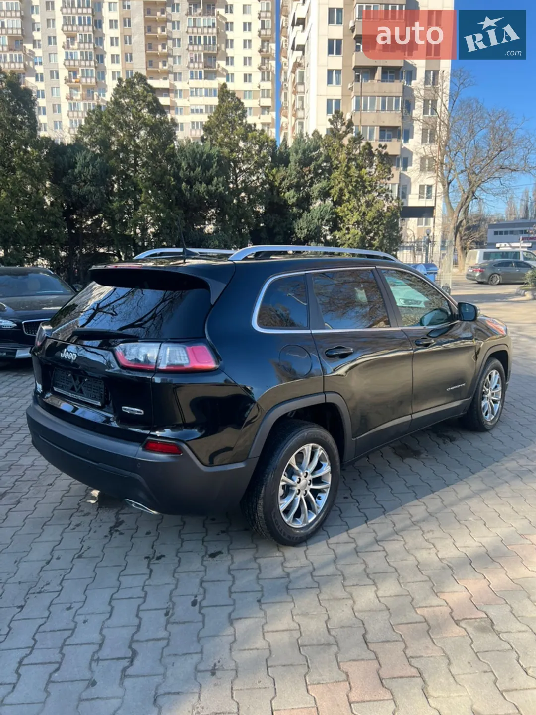 2021 Jeep Cherokee - мініатюра 6