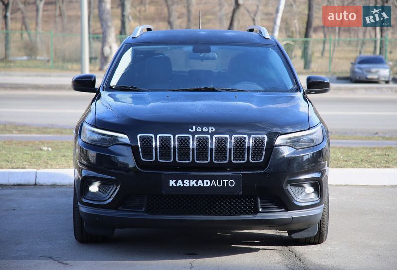 Внедорожник / Кроссовер Jeep Cherokee 2018 в Харькове
