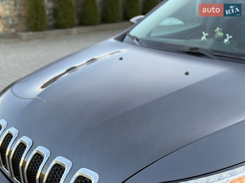 Внедорожник / Кроссовер Jeep Cherokee 2016 в Стрые