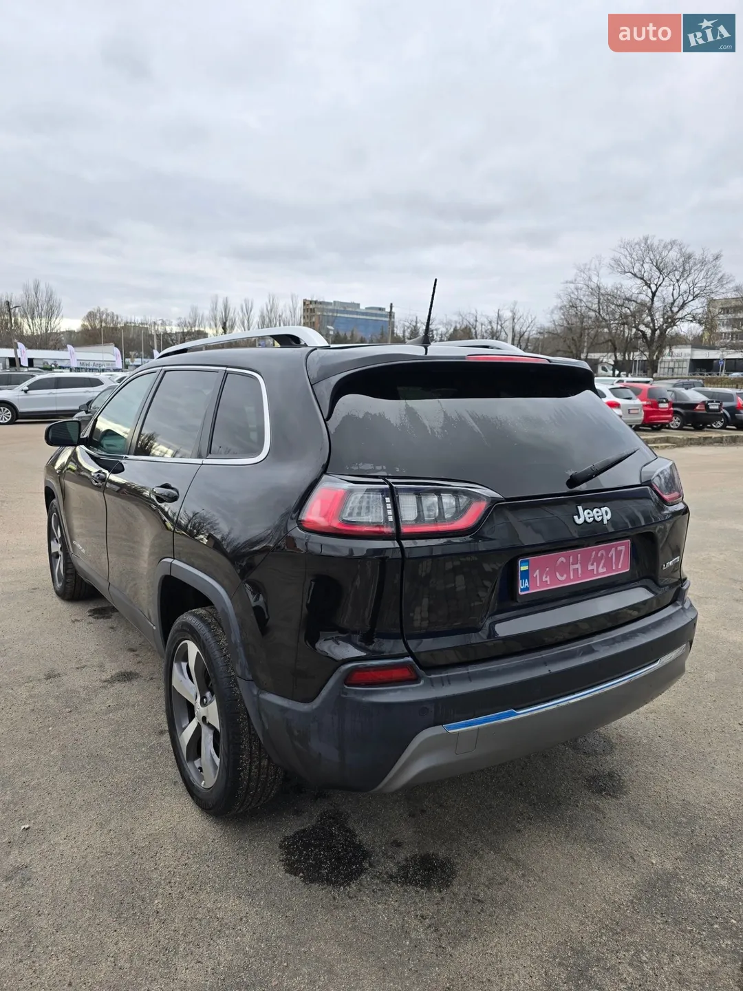 2020 Jeep Cherokee - мініатюра 8