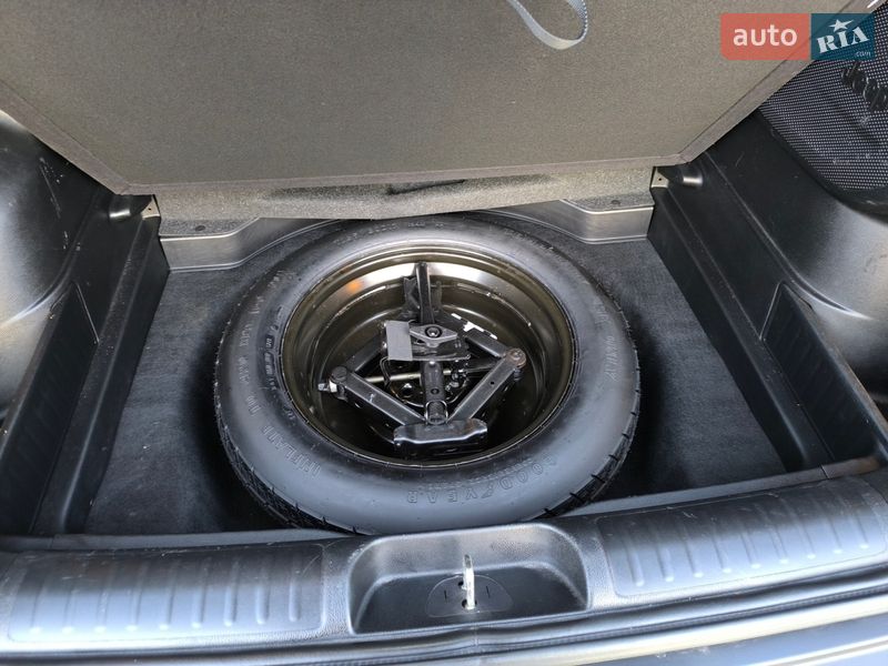 Внедорожник / Кроссовер Jeep Cherokee 2020 в Ровно