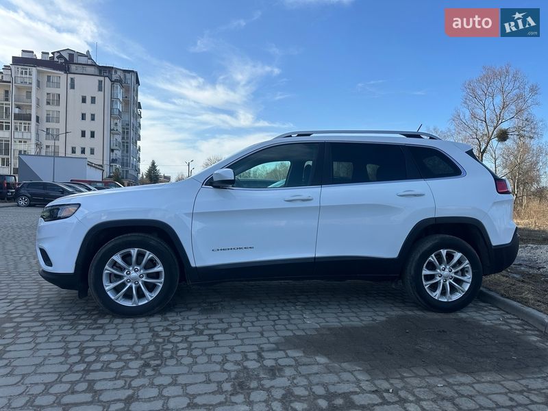 Внедорожник / Кроссовер Jeep Cherokee 2019 в Львове