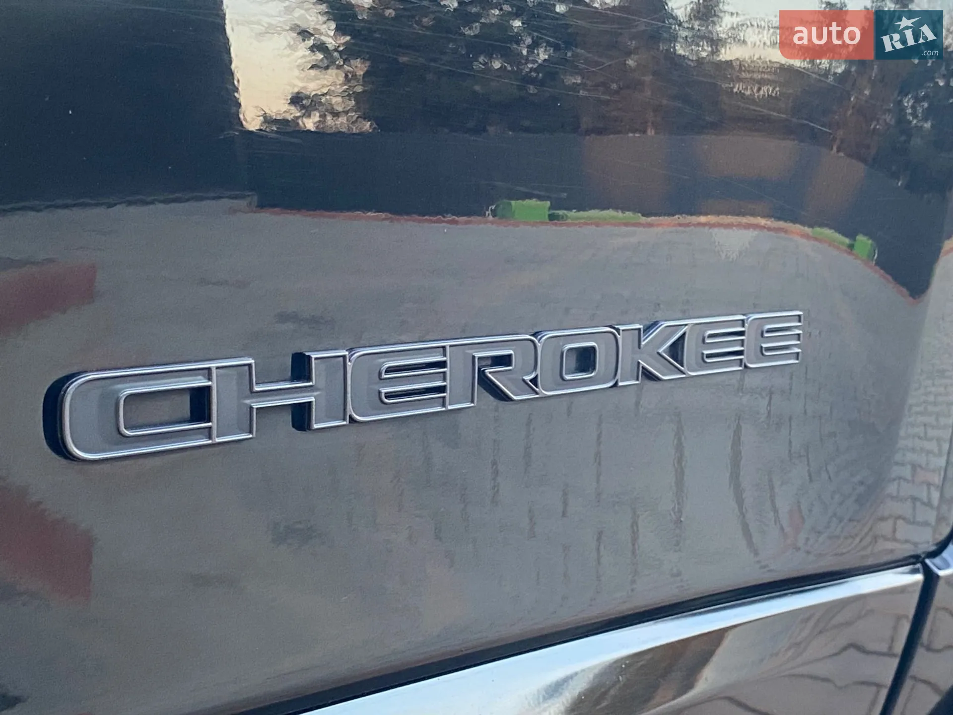 2019 Jeep Cherokee - мініатюра 29