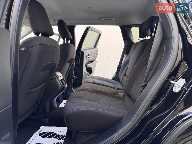 Внедорожник / Кроссовер Jeep Cherokee 2021 в Дрогобыче