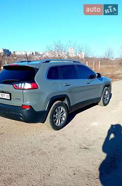 Внедорожник / Кроссовер Jeep Cherokee 2019 в Запорожье