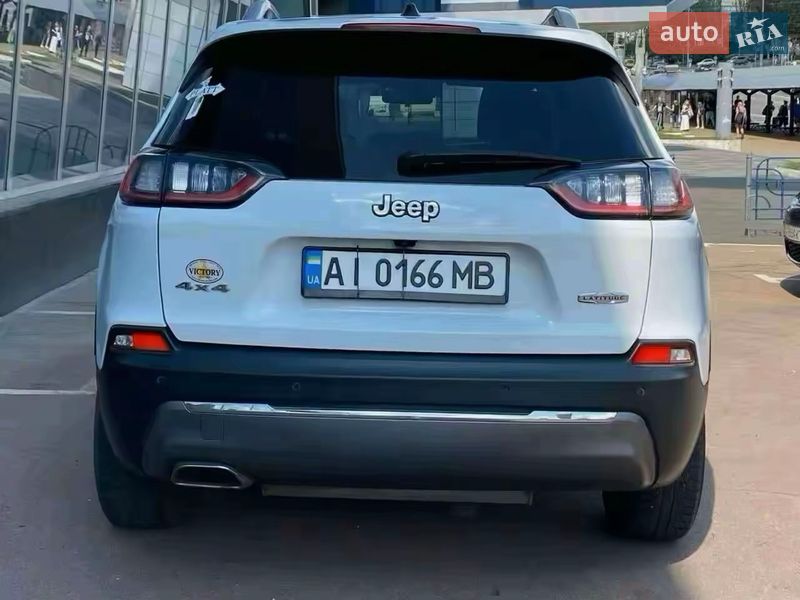 Позашляховик / Кросовер Jeep Cherokee 2018 в Києві