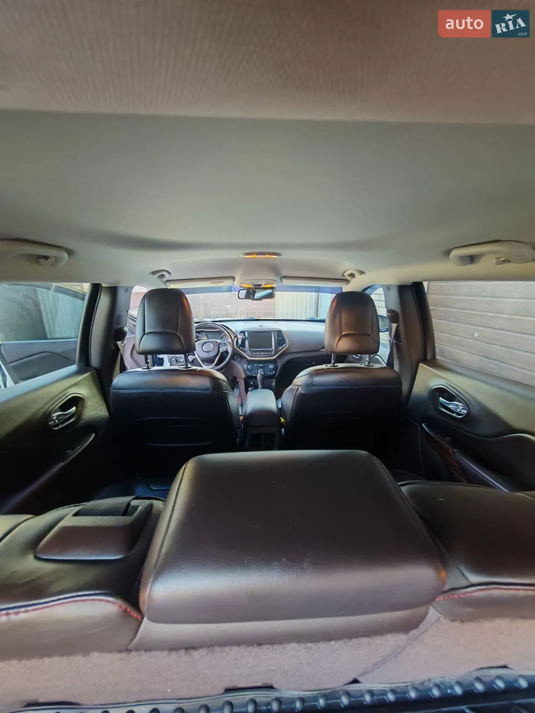 2015 Jeep Cherokee - мініатюра 27